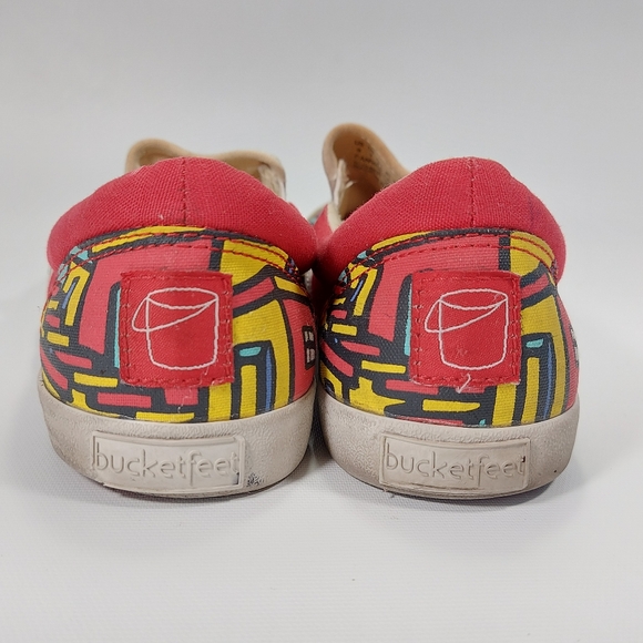 Bucket Feet Canvas Slip On Red Sneaker Boat Shoes, Size 9 - Picture 5 of 9